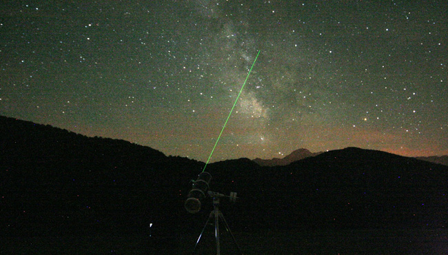 green laser pointer astronomy